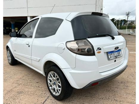 FORD Ka Hatch 1.0 FLEX, Foto 2