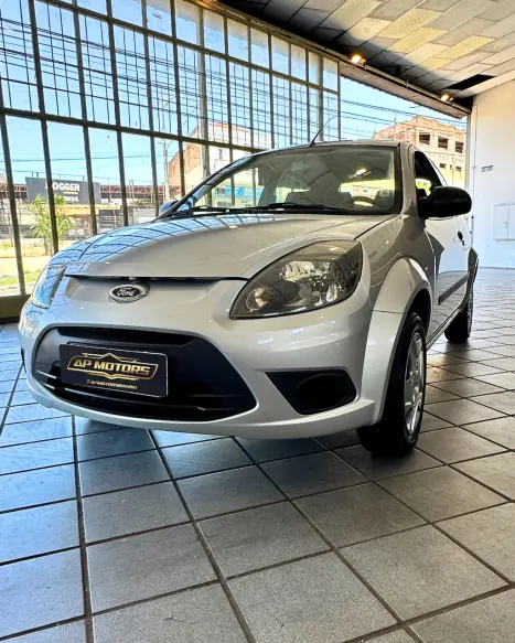 FORD Ka Hatch 1.0 FLEX, Foto 2