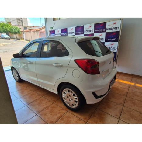 FORD Ka Hatch 1.5 12V 4P FLEX TI-VCT SE PLUS AUTOMTICO, Foto 2