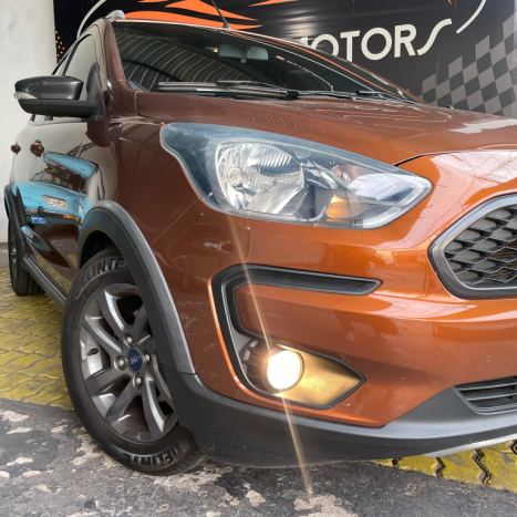 FORD Ka Hatch 1.5 12V 4P FLEX TI-VCT FREESTYLE AUTOM�TICO, Foto 17