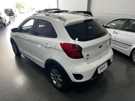 FORD Ka Hatch 1.5 12V 4P FLEX TI-VCT FREESTYLE AUTOM�TICO, Foto 9