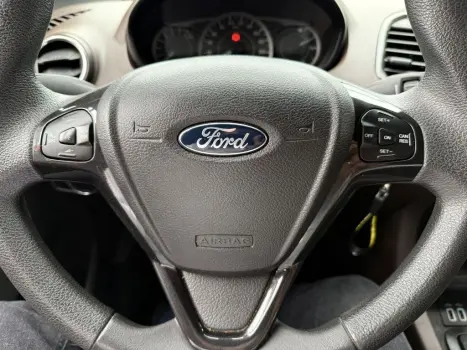 FORD Ka Hatch 1.5 12V 4P FLEX TI-VCT FREESTYLE AUTOM�TICO, Foto 13