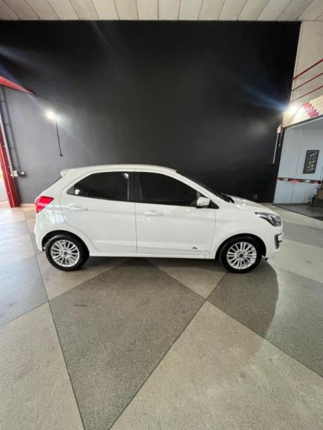 FORD Ka Hatch 1.5 12V 4P FLEX TI-VCT TITANIUM AUTOMÁTICO, Foto 4