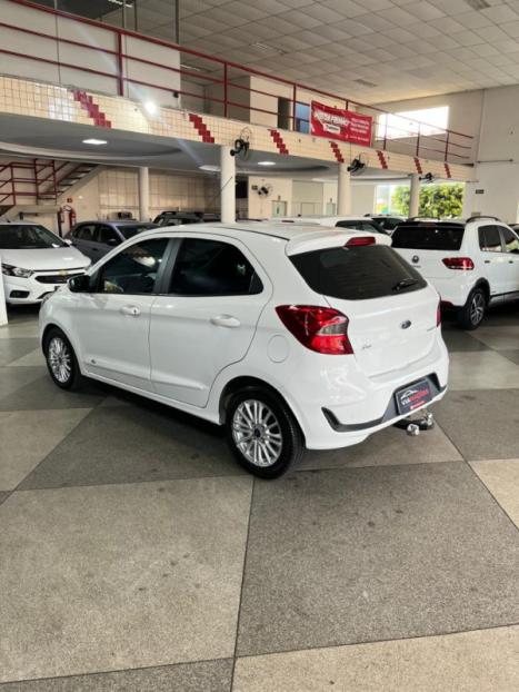 FORD Ka Hatch 1.5 12V 4P FLEX TI-VCT TITANIUM AUTOMÁTICO, Foto 7