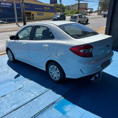 FORD Ka + Sedan 1.0 12V 4P TI-VCT SE FLEX, Foto 3