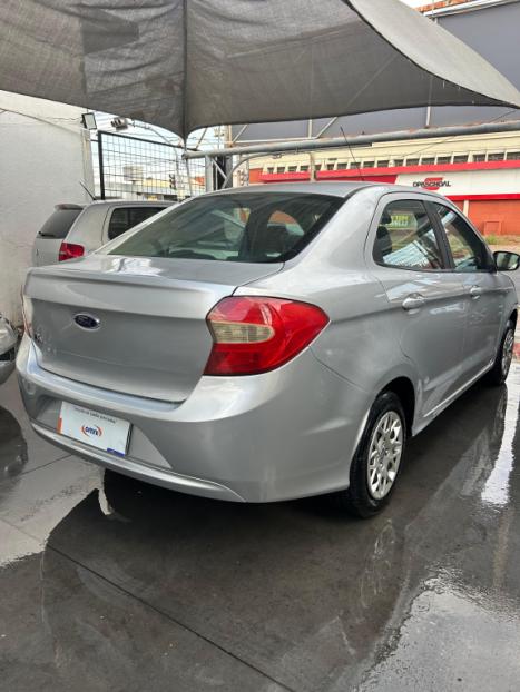 FORD Ka + Sedan 1.0 12V 4P TI-VCT SE FLEX, Foto 11