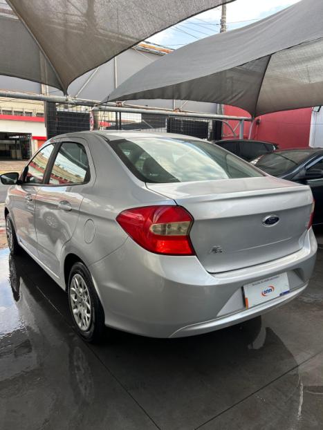 FORD Ka + Sedan 1.0 12V 4P TI-VCT SE FLEX, Foto 7