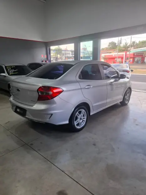 FORD Ka + Sedan 1.5 12V 4P FLEX TI-VCT SEL, Foto 6