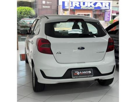 FORD Ka + Sedan 1.5 12V 4P FLEX TI-VCT TITANIUM AUTOM�TICO, Foto 9