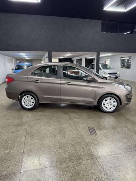 FORD Ka + Sedan 1.5 12V 4P FLEX TI-VCT SE PLUS AUTOM�TICO, Foto 14