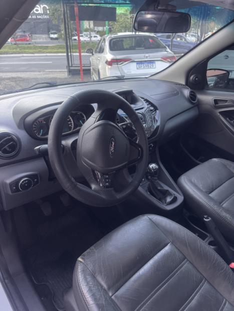 FORD Ka + Sedan 1.5 16V 4P FLEX SE PLUS, Foto 9