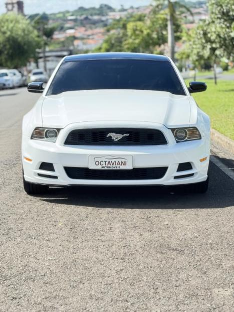 FORD Mustang 3.7 V6 24V COUP� AUTOM�TICO, Foto 5