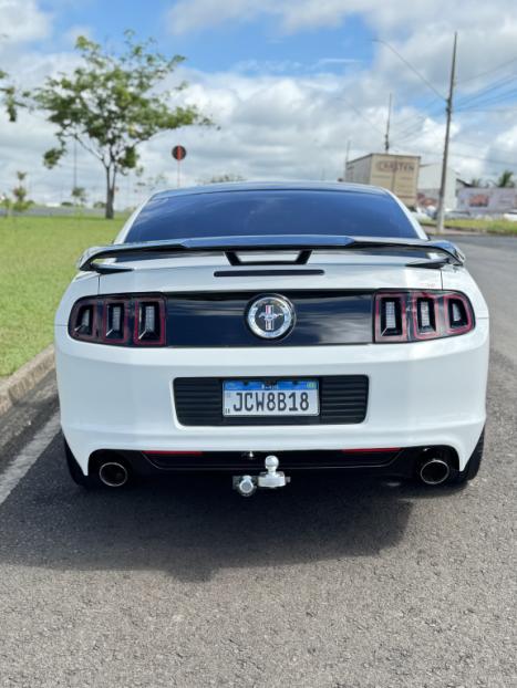 FORD Mustang 3.7 V6 24V COUP� AUTOM�TICO, Foto 7