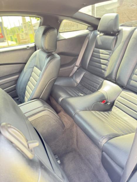 FORD Mustang 3.7 V6 24V COUP� AUTOM�TICO, Foto 9