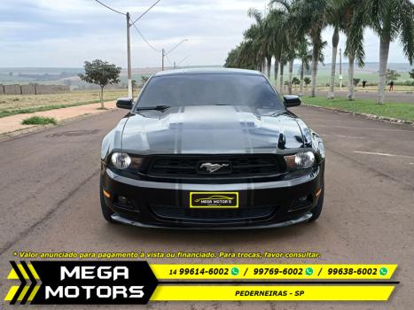 FORD Mustang 3.7 V6 24V COUP� AUTOM�TICO, Foto 2