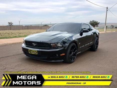 FORD Mustang 3.7 V6 24V COUP� AUTOM�TICO, Foto 3