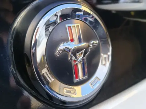 FORD Mustang 3.7 V6 24V COUP� AUTOM�TICO, Foto 6