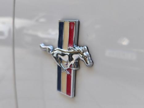 FORD Mustang 3.7 V6 24V COUP� AUTOM�TICO, Foto 15