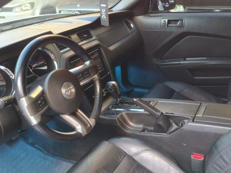 FORD Mustang 3.7 V6 24V COUP� AUTOM�TICO, Foto 18