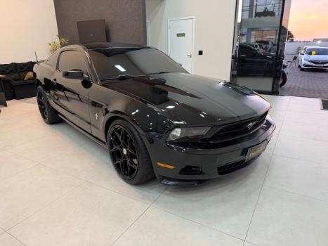 FORD Mustang 3.8 V6 AUTOM�TICO, Foto 3