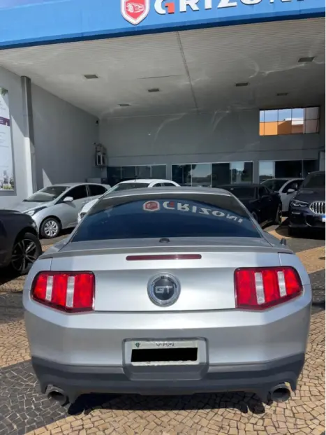 FORD Mustang 5.0 V8 24V GT PREMIUM COUP�, Foto 4