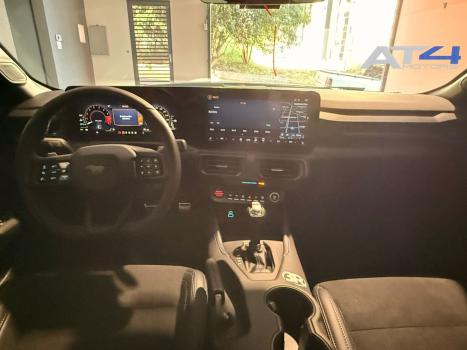 FORD Mustang , Foto 6