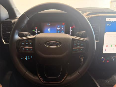 FORD Ranger 2.0 4P TURBO DIESEL BLACK CABINE DUPLA AUTOM�TICO, Foto 5