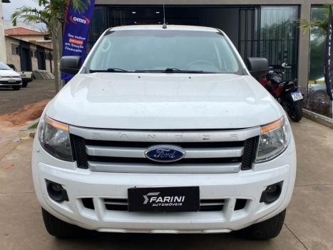 FORD Ranger 2.0 4P TURBO DIESEL XLS 4X4 CABINE DUPLA AUTOM�TICO, Foto 2