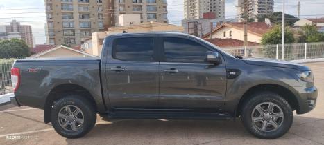 FORD Ranger 2.2 16V XLS DIESEL 4X4 CABINE DUPLA AUTOMÁTICO, Foto 6 FORD Ranger 2.2 16V XLS DIESEL 4X4 CABINE DUPLA AUTOMÁTICO, Foto 6