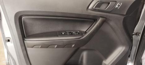 FORD Ranger 2.2 16V XLS DIESEL 4X4 CABINE DUPLA AUTOMÁTICO, Foto 9 FORD Ranger 2.2 16V XLS DIESEL 4X4 CABINE DUPLA AUTOMÁTICO, Foto 9