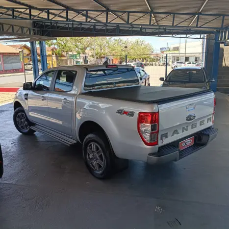 FORD Ranger 2.2 16V XLS DIESEL 4X4 CABINE DUPLA AUTOMTICO, Foto 4