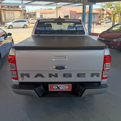 FORD Ranger 2.2 16V XLS DIESEL 4X4 CABINE DUPLA AUTOMTICO, Foto 5