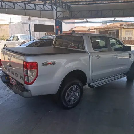FORD Ranger 2.2 16V XLS DIESEL 4X4 CABINE DUPLA AUTOMTICO, Foto 6