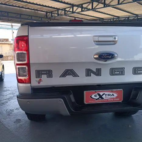 FORD Ranger 2.2 16V XLS DIESEL 4X4 CABINE DUPLA AUTOMTICO, Foto 15