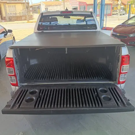 FORD Ranger 2.2 16V XLS DIESEL 4X4 CABINE DUPLA AUTOMTICO, Foto 16