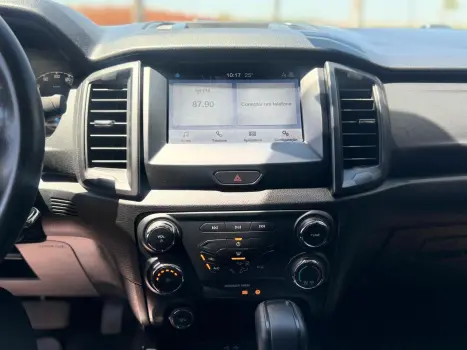 FORD Ranger 2.2 16V XLS DIESEL 4X4 CABINE DUPLA AUTOMTICO, Foto 11