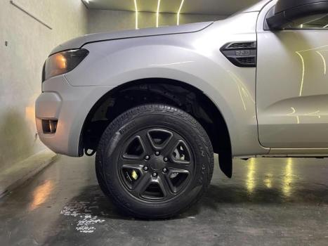 FORD Ranger 2.2 16V XL DIESEL CABINE DUPLA, Foto 9