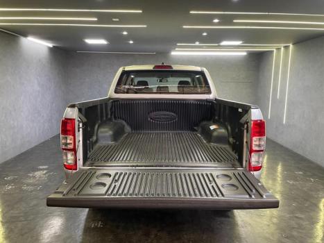FORD Ranger 2.2 16V XL DIESEL CABINE DUPLA, Foto 10