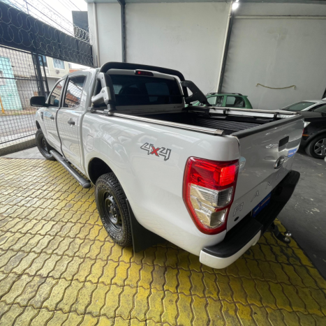 FORD Ranger 2.2 16V 4X4 XL DIESEL CABINE DUPLA, Foto 4