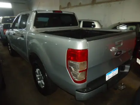 FORD Ranger 2.2 16V XLS DIESEL 4X4 CABINE DUPLA, Foto 5