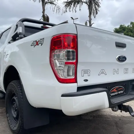 FORD Ranger 2.2 16V 4X4 XL DIESEL CABINE DUPLA, Foto 19