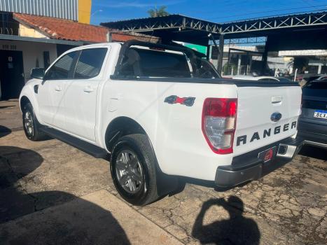 FORD Ranger 2.2 16V XLS DIESEL 4X4 CABINE DUPLA AUTOM�TICO, Foto 6