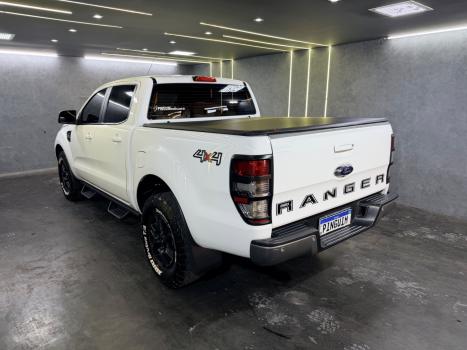 FORD Ranger 2.2 16V XLS DIESEL CABINE DUPLA, Foto 6