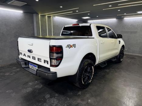 FORD Ranger 2.2 16V XLS DIESEL CABINE DUPLA, Foto 7