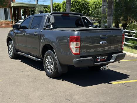 FORD Ranger 2.2 16V XLS DIESEL CABINE DUPLA AUTOMÁTICO, Foto 5
