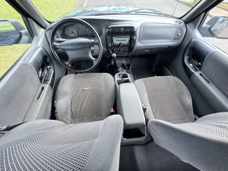 FORD Ranger 2.3 16V XLT CABINE DUPLA, Foto 3