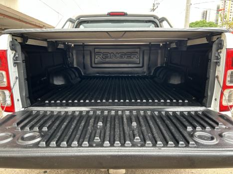 FORD Ranger 2.5 16V FLEX XLT CABINE DUPLA, Foto 16 FORD Ranger 2.5 16V FLEX XLT CABINE DUPLA, Foto 16