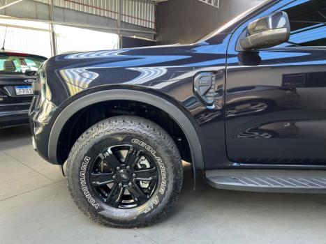 FORD Ranger 3.0 V6 24V 4X4 XLT TURBO DIESEL CABINE DUPLA AUTOM�TICO, Foto 9