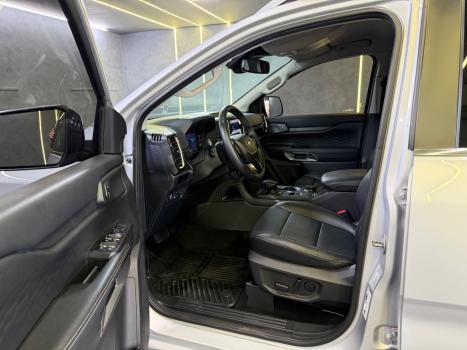 FORD Ranger 3.0 V6 4X4 LIMITED TURBO DIESEL CABINE DUPLA AUTOM�TICO, Foto 9