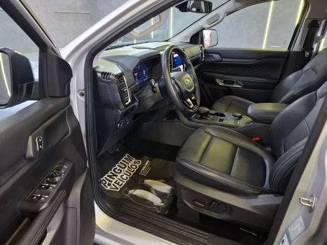 FORD Ranger 3.0 V6 4X4 LIMITED PLUS TURBO DIESEL CABINE DUPLA AUTOM�TICO, Foto 8
